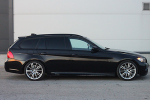 Продается BMW 325D LCI M PACK (8 фото из 15)