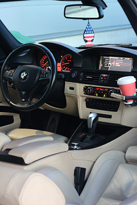 Продается BMW 325D LCI M PACK (14 фото из 15)