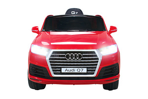Uus laste elektriauto Audi Q7 (3 foto / 7)