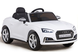 Uus laste elektriauto Audi S5 (1 foto / 5)