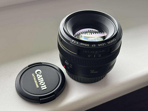 Canon EF 50mm f/1.4 USM (3 foto / 4)