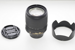 Nikon DX Nikkor 18-105 3.5-5.6 G (2 foto / 2)