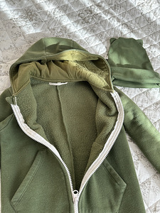 Теплый комбинезон (2 фото из 2)
