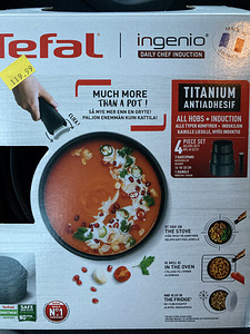 Набор кастрюль Tefal (1 фото из 1)