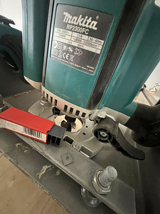 Продам Makita RP2300FC (2 фото из 7)