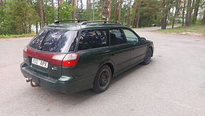 Subaru Legacy 2.0 92kw (4 foto / 10)
