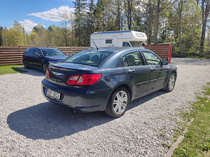 Chrysler Sebring 2010 (3 foto / 5)