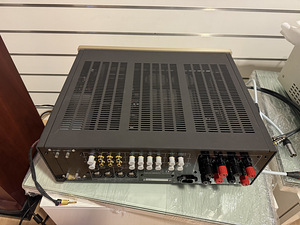 Võimendi ACCUPHASE E-308 (4 foto / 4)