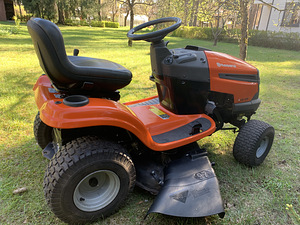 Murutraktor Husqvarna TS138 (3 foto / 7)