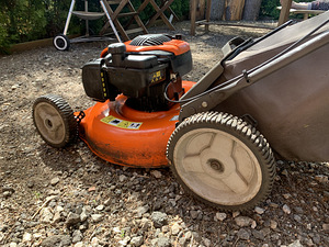 Muruniiduk Husqvarna LC153 (3 foto / 4)