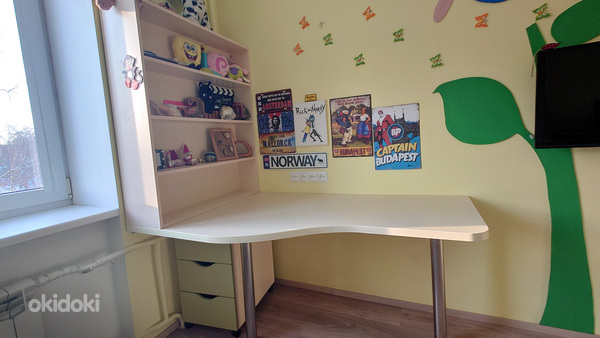 Мебель из детской комнаты (фото #1)