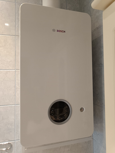 Kondensatsiooniga gaasikatel Bosch GC5700iW +Bosch EasyCont