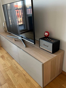 Besta IKEA TV alus (2 foto / 2)