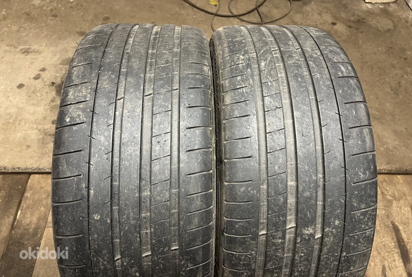 Michelin Pilot Super Sport 235/35R19