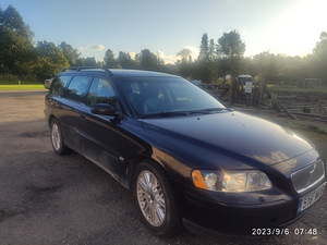 Müüa auto Volvo V70 CNG+bens. (8 foto / 8)