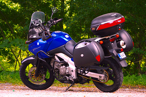 SUZUKI DL650 VSTROM (2 foto / 5)