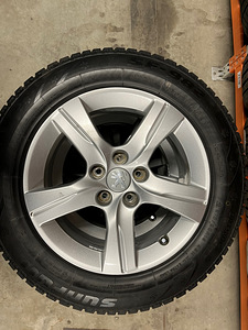 Peugeot valuvelg 16" (2 foto / 4)