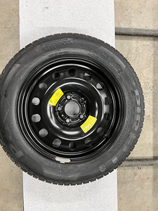 Peugeot uus 16" varuratas Pirelli P6 rehviga 205/60R16 (1 foto / 5)