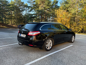 Peugeot 508 SW Allure 2,0HDi 120kW Webasto (3 foto / 15)