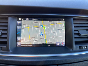 Peugeot 508 SW Allure 2,0HDi 120kW Webasto (9 foto / 15)