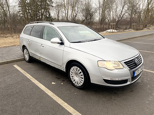 Volkswagen Passat (2 foto / 8)
