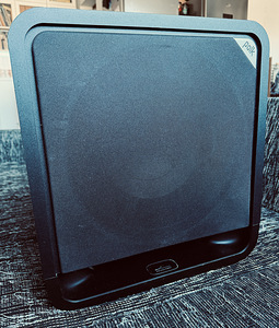 Polk HTS-10 aktiiv subwoofer (2 foto / 3)
