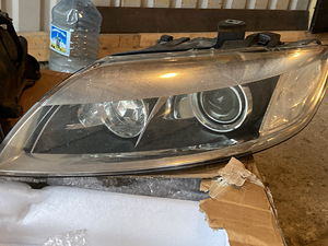 Audi Q7 xenon esituled (3 foto / 5)