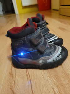 Geox (2 foto / 3)