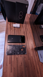 Xiaomi MI 8