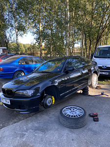 BMW 330cd 150kw Tehase Mpakett 2003a. (10 foto / 10)