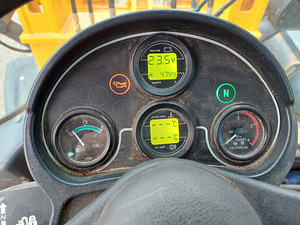 Laadur Hytec 1.5T tõstejõuga (6 foto / 6)