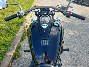 KAWASAKI VN900 SPECIAL EDITION (9 foto / 10)