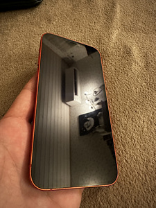 iPhone 12 64 ГБ (1 фото из 10)