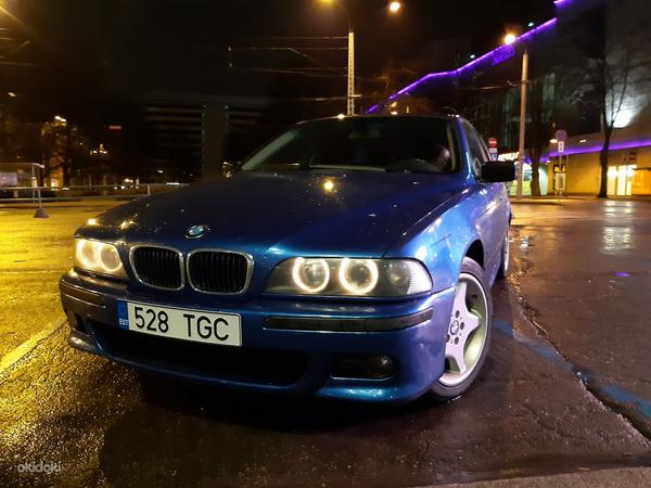 BMW 528i (фото #2)