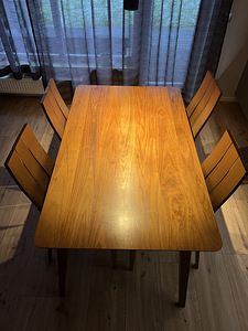Кухонный стол + стулья