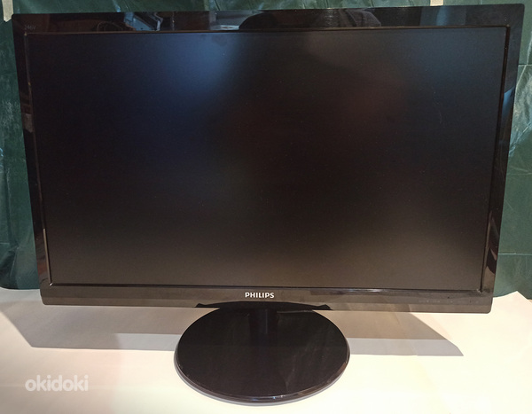 Müüa monitorid PHILIPS 246V - 30euro, HP L1706 - 10euro