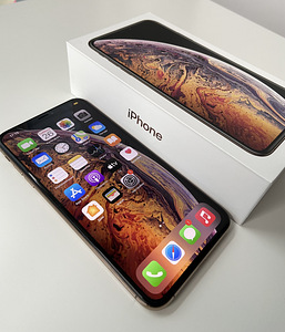 iPhone XS max 64GB (1 foto / 4)