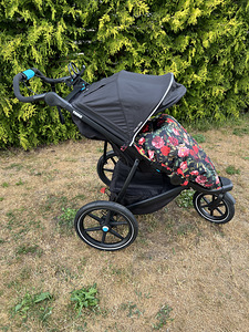 Thule Urban Glide 2 (5 фото из 6)