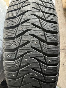 Шины R17 225 65 (3 фото из 6)