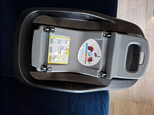 MAXI COSI turvahäll CABRIOFIX i-Size+FamilyFix ISOFIX aluseg (3 foto / 5)