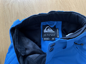 QUIKSILVER talvejope ja püksid s.128 (9 foto / 9)