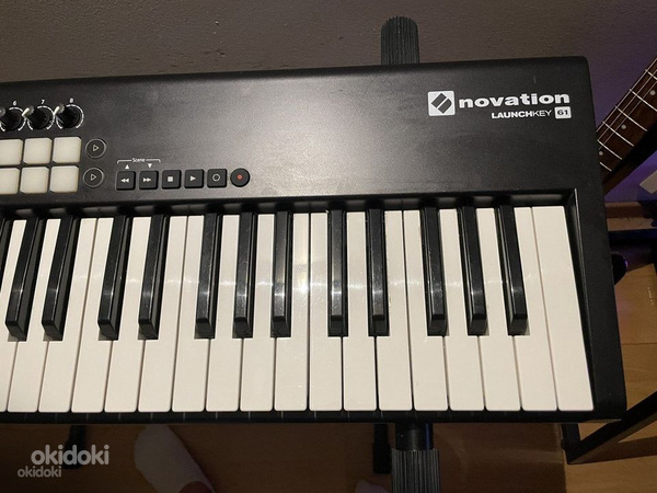 MIDI-клавиатура Novation Launchkey 61 Mk. 2 (фото #3)