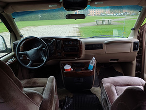 Chevrolet chevy van 1500 (8 foto / 9)