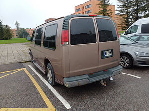Chevrolet chevy van 1500 (4 foto / 9)