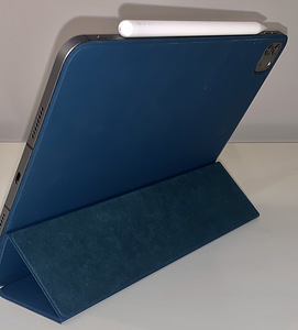 Smart Folio iPad Pro 11-inch (3rd generation) (5 foto / 6)