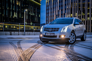 Cadillac SRX4 Premium 3.0 V6 (2 foto / 10)