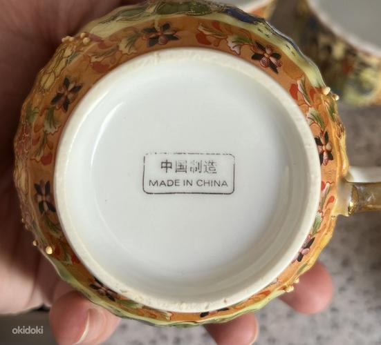 Китайские фарфоровые чашки с подставкой (фото #3)