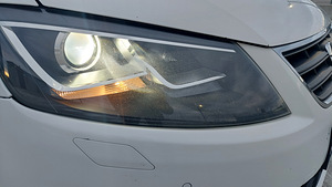 Seat Alhambra 2.0TDI 103 kw (WEBASTO, konks, Alcantra nahk) (14 foto / 15)