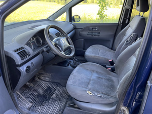 VW Sharan 1.9TDI 66kw 2006 (9 foto / 12)