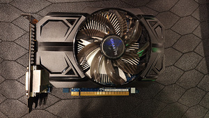 Videokaart GIGABYTE GeForce GT 750 OC [GV-N750OC-2GI] (1 foto / 4)